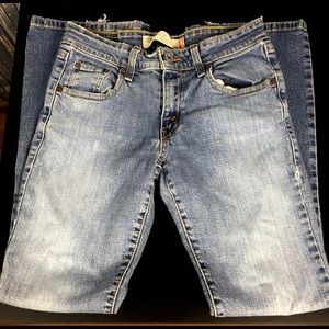 Levi’s 518 Superlow Bootcut Size 3s
